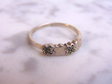 Load image into Gallery viewer, Women&#39;s Vintage Estate Sterling Silver Ring 2.2g E2044