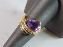 Load image into Gallery viewer, Womens Vintage Estate 10K Yellow Gold Amethyst &amp; Diamond Ring 7g E2070
