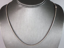 Load image into Gallery viewer, Womens Vintage Estate Sterling Silver Modernist Necklace 13.4g E2081