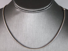 Load image into Gallery viewer, Womens Vintage Estate Sterling Silver Modernist Necklace 13.4g E2081