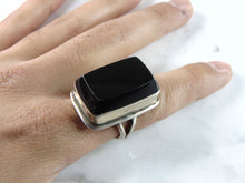Load image into Gallery viewer, Womens Vintage Estate Sterling Silver Modernist Onyx Ring 23g E2165