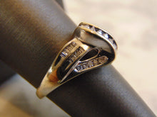 Load image into Gallery viewer, Women&#39;s Vintage Estate 10K White Gold Diamond Ring 3.2g E2295