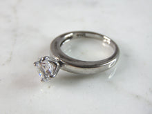 Load image into Gallery viewer, Womens Vintage Estate Sterling Silver Modernist CZ Ring 3.3g E2326