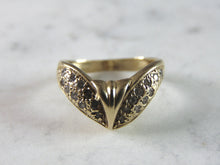 Load image into Gallery viewer, Womens Vintage Estate 14K Yellow Gold CZ Ring 3.6g E2425