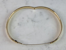 Load image into Gallery viewer, Womens Vintage Estate 14K Yellow Gold Bangle Bracelet 6g E2450