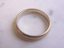 Load image into Gallery viewer, WOMENS VINTAGE ESTATE 14K WHITE GOLD WEDDING BAND RING 5.3g  E2473