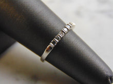 Load image into Gallery viewer, WOMENS VINTAGE ESTATE PLATINUM DIAMOND RING 2.9g E2495