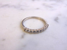 Load image into Gallery viewer, WOMENS VINTAGE ESTATE PLATINUM DIAMOND RING 2.9g E2495