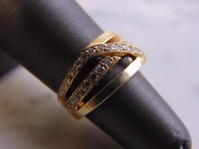 Load image into Gallery viewer, Women&#39;s Vintage Estate 14K Yellow Gold Diamond Ring 6.5g E2523