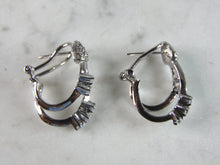 Load image into Gallery viewer, Womens Vintage Estate Sterling Silver CZ Earrings 4.4g E2566