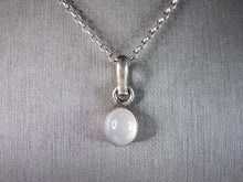 Load image into Gallery viewer, Womens Vintage Estate Sterling Silver Gem Stone Necklace 5.4g E2575