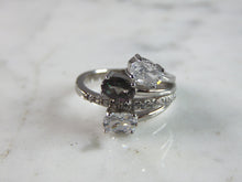 Load image into Gallery viewer, Womens Vintage Estate Sterling Silver Modernist CZ Ring 3.4g E2609