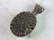 Load image into Gallery viewer, Womens Vintage Estate Sterling Silver Onyx Pendant 12.3g E2645
