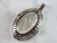 Load image into Gallery viewer, Womens Vintage Estate Sterling Silver M.O.P. Pendant 10.2g E2649