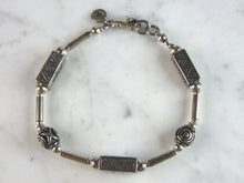 Load image into Gallery viewer, Womens Vintage Estate Sterling Silver Modernist Bracelet 15.8g E2680