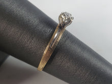 Load image into Gallery viewer, Womens Vintage Estate 10K Yellow &amp; White Gold Diamond Ring 1.4g E2736