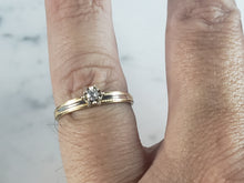 Load image into Gallery viewer, Womens Vintage Estate 10K Yellow &amp; White Gold Diamond Ring 1.4g E2736