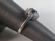 Load image into Gallery viewer, Womens Vintage Estate 10K Gold Sapphire &amp; Diamond Ring 2.3g E2737