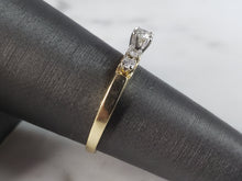Load image into Gallery viewer, Womens Vintage Estate 14k Gold Diamond Ring 2.4g E2819