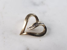 Load image into Gallery viewer, Womens Vintage Estate 10K Gold Heart Diamond Pendant 2.2g E2849