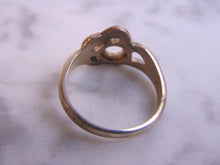 Load image into Gallery viewer, Womens Vintage Estate Sterling Silver Modernist Ring 3.7g E2853