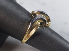 Load image into Gallery viewer, Womens Vintage Estate 14K Yellow Gold Diamond Cluster Ring 5.3g E2854