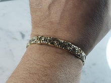 Load image into Gallery viewer, Womens Vintage Estate 14K Yellow Gold Cuff Bracelet 16.4g E2903