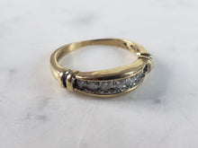 Load image into Gallery viewer, Womens Vintage Estate 14k Gold Keepsake Diamond Ring 4.0g E2931