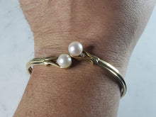 Load image into Gallery viewer, Womens Vintage Estate 14k Gold Pearl &amp; Diamond Bangle Bracelet 12.9g E2935