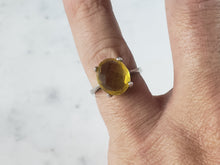 Load image into Gallery viewer, Womens Sterling Silver Ring w/ Canary Colored Stone 4.5 g E2963