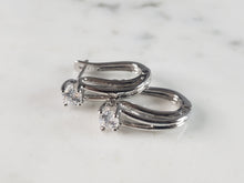 Load image into Gallery viewer, Womens Vintage Estate Sterling Silver CZ Earrings 4.3g E2980