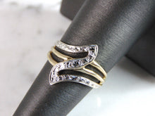 Load image into Gallery viewer, Womens Vintage Estate 10k Yellow Gold Modernist Ring 2.8g E2988