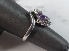 Load image into Gallery viewer, Womens Vintage Estate 14K White Gold Amethyst &amp; Diamond Ring 4.5g E2995