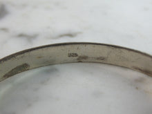 Load image into Gallery viewer, Womens Vintage Estate Sterling Silver Etched Bangle Bracelet 8.1g E3159