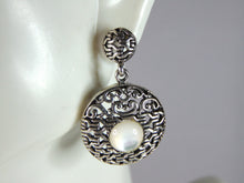 Load image into Gallery viewer, Womens Vintage Estate Sterling Silver Modernist Earrings 7.3g E3204