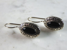 Load image into Gallery viewer, Womens Vintage Estate Sterling Silver Onyx Earrings 6g E3214