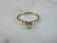 Load image into Gallery viewer, Vintage Estate Women&#39;s 14K White Gold, Diamond Ring, 1.8g E3240