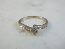 Load image into Gallery viewer, Womens Vintage Estate 10K White Gold Diamond Ring 1.8g E3258