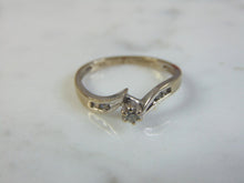 Load image into Gallery viewer, Womens Vintage Estate 10K White Gold Diamond Ring 1.6g E3259