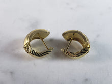 Load image into Gallery viewer, Womens Vintage Estate 14K Multi Tone Gold Earrings 4.1g E3287