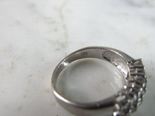 Load image into Gallery viewer, Womens Vintage Estate Sterling Silver CZ Ring 3.6g  E3309