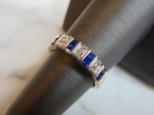 Womens  Estate 14K White Gold Band Ring w/ Blue Sapphires & Diamonds 4.1g E3362
