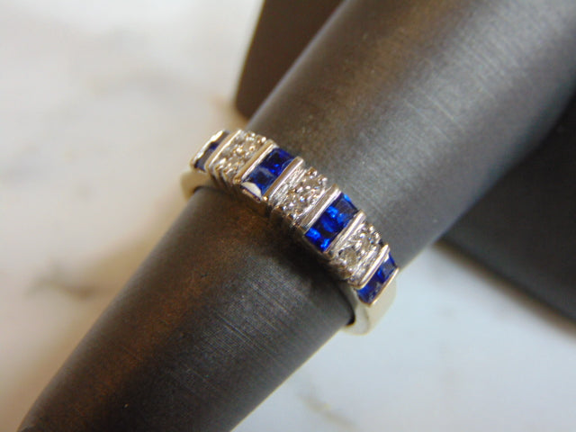 Womens  Estate 14K White Gold Band Ring w/ Blue Sapphires & Diamonds 4.1g E3362