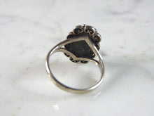 Load image into Gallery viewer, Womens Vintage Estate Sterling Silver Modernist Ring 2.7g E3390
