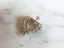 Load image into Gallery viewer, Womens Vintage Estate 14K White Gold Heart Diamond Pendant 3.3g E3398