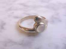 Load image into Gallery viewer, Womens Vintage Estate Sterling Silver Modernist Ring 5.6g #E3435