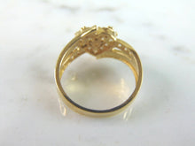 Load image into Gallery viewer, Womens 14K Yellow Gold CZ Heart 2020 Class Ring 3.2g E3440