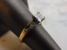 Load image into Gallery viewer, Women&#39;s Vintage Estate 14K Yellow Gold Diamond Ring, 3.7g E3550