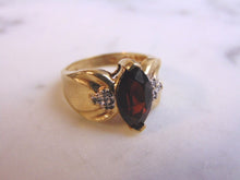 Load image into Gallery viewer, Womens Vintage Estate 10K Gold Garnet &amp; Diamond Ring, 3.6g E3580