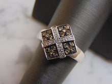 Load image into Gallery viewer, Womens Vintage Estate 14K White Gold Chocolate Diamond Ring, 5.1g E3606